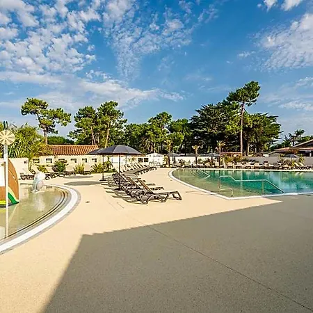 Les Grenettes Hotel 5*